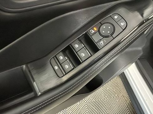 Used 2023 Nissan Rogue SV w/ SV Premium B Package AWD/4WD image 10