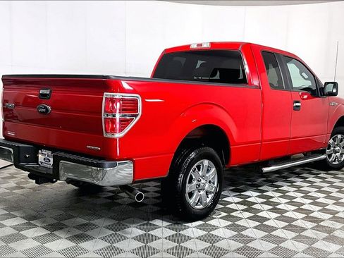 Used 2014 Ford F150 XLT w/ XLT Chrome Package image 12
