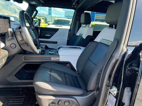 Used 2024 GMC Hummer EV 2X w/ Extreme Off-Road Package AWD/4WD image 25