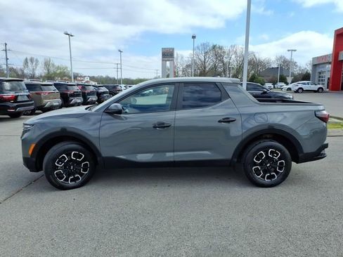 Used 2024 Hyundai Santa Cruz SE image 17