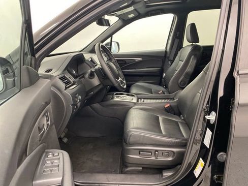 Used 2023 Honda Passport EX-L image 11