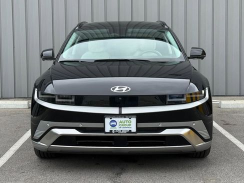 Used 2025 Hyundai Ioniq 5 Limited AWD/4WD image 2