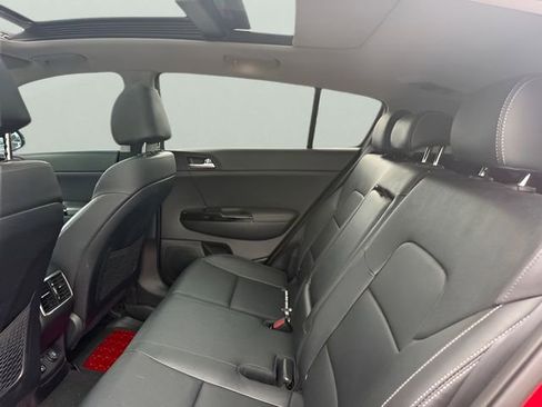Used 2019 Kia Sportage EX AWD/4WD image 12