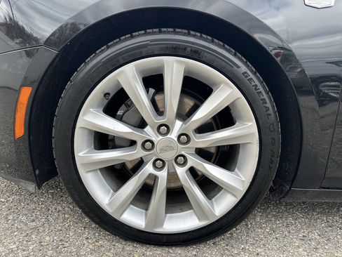 Used 2018 Cadillac XTS Vsport Platinum image 10