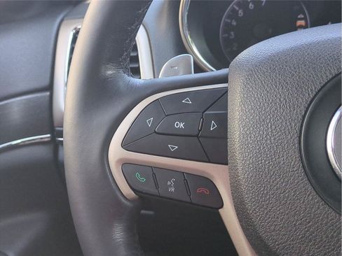 Used 2015 Jeep Grand Cherokee Limited AWD/4WD image 17