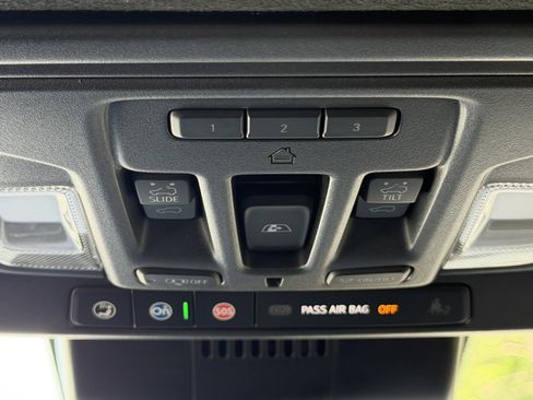 Used 2023 GMC Sierra 1500 AT4X AWD/4WD image 36