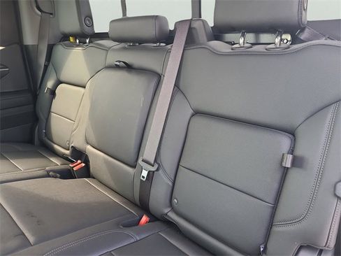 Used 2023 GMC Sierra 1500 SLT w/ SLT Premium Plus Package image 11