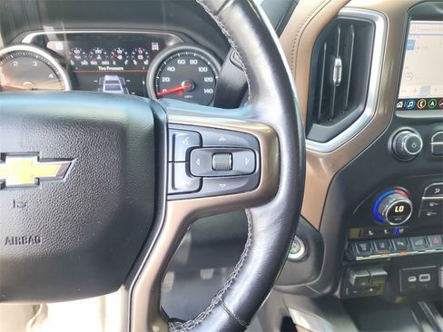 Used 2020 Chevrolet Silverado 2500 High Country w/ Z71 Off-Road Package AWD/4WD image 24