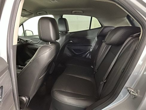 Used 2019 Buick Encore Preferred AWD/4WD image 31