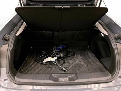 Used 2024 Toyota Prius Prime FWD image 33