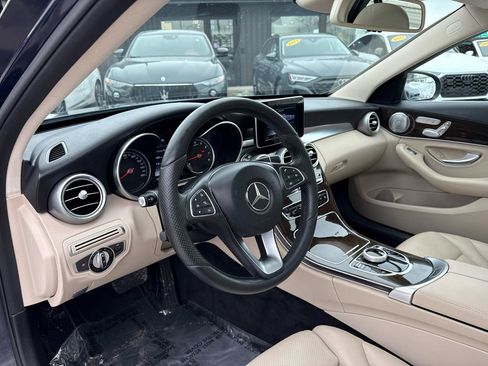 Used 2017 Mercedes-Benz C 300 4MATIC Sedan image 24