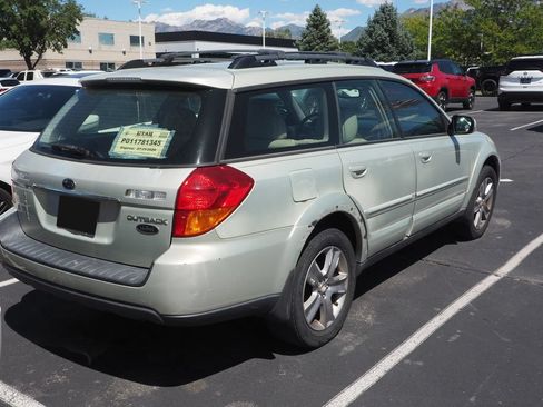 Used 2006 Subaru Outback 3.0R L.L. Bean AWD/4WD image 3