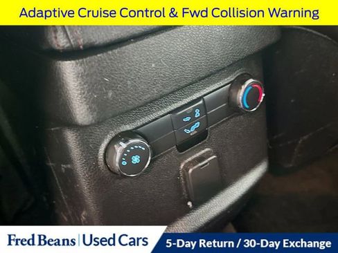 Used 2018 Ford Explorer Sport w/ Ford Safe & Smart Package AWD/4WD image 33