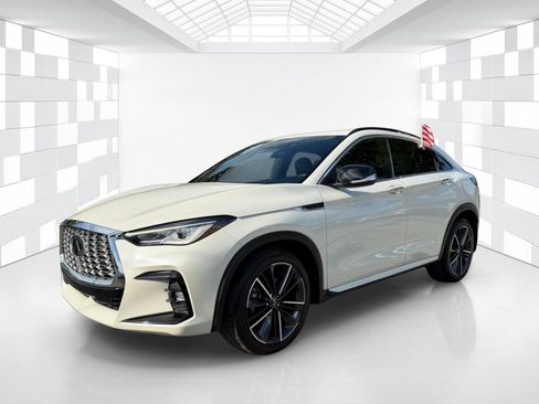 Used 2023 INFINITI QX55 Luxe w/ Cargo Package AWD/4WD image 3