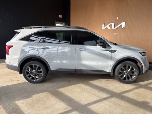 Certified 2023 Kia Sorento X-Line EX image 15