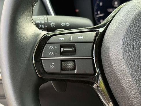 Certified 2025 Acura Integra FWD image 29