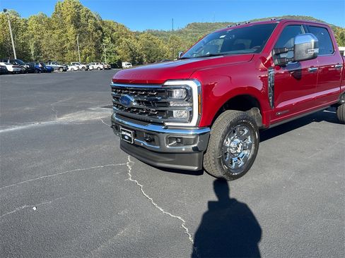 New 2026 Ford F250 King Ranch w/ Chrome Package image 10
