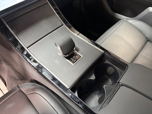 New 2026 Land Rover Range Rover Velar S image 14