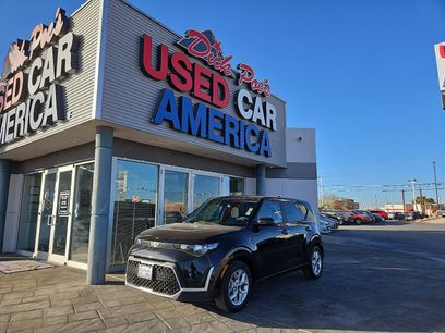 Used 2023 Kia Soul LX w/ Option Group 015