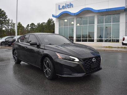 Used 2023 Nissan Altima 2.5 SR w/ SR Premium Package