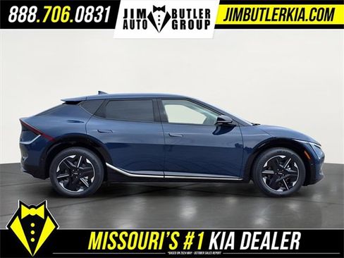 New 2025 Kia EV6 Wind image 26
