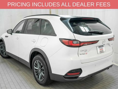 Used 2025 MAZDA CX-70 3.3 Turbo w/ Preferred Package AWD/4WD image 3