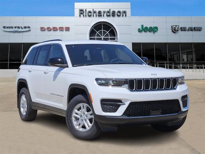 New 2025 Jeep Grand Cherokee Laredo