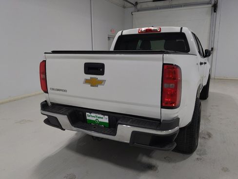 Used 2020 Chevrolet Colorado W/T w/ WT Convenience Package RWD image 7