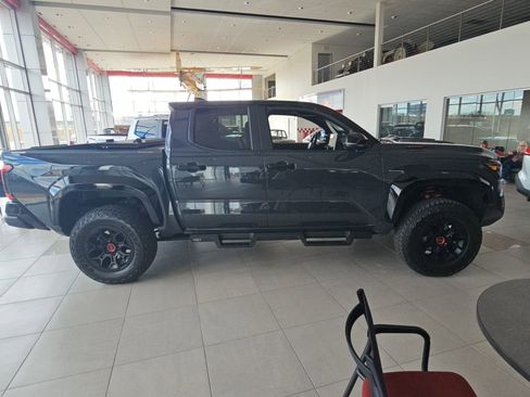 Certified 2025 Toyota Tacoma TRD Pro image 2