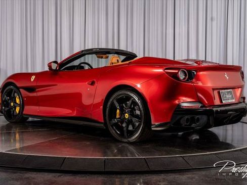 Used 2022 Ferrari Portofino M RWD image 19
