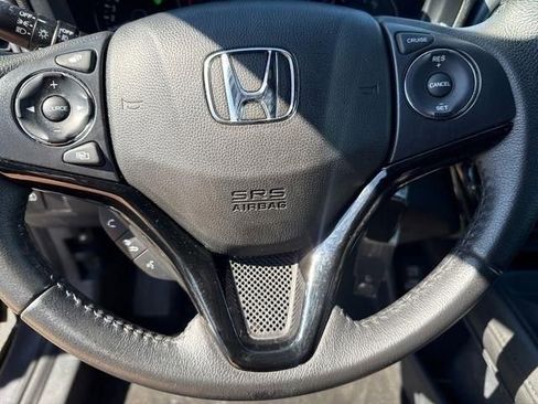 Used 2020 Honda HR-V Sport image 7