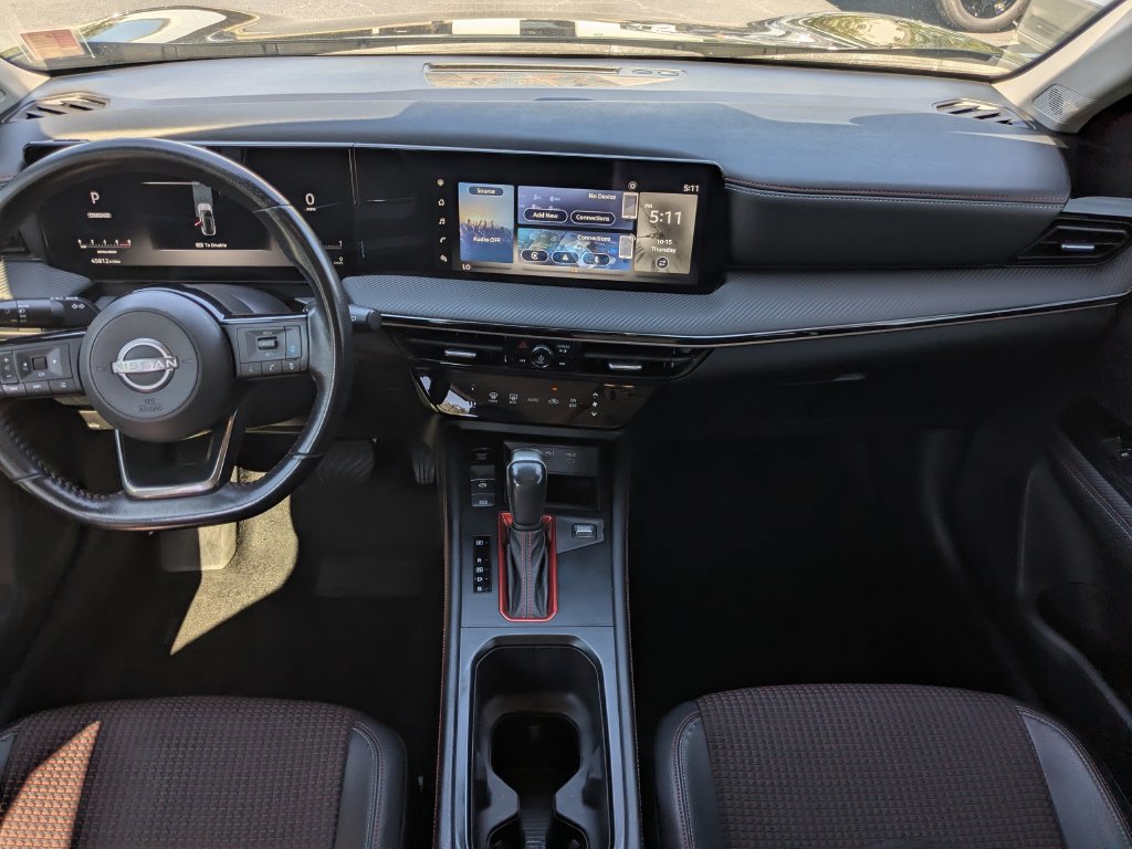 Used 2025 Nissan Kicks SR AWD/4WD image 13