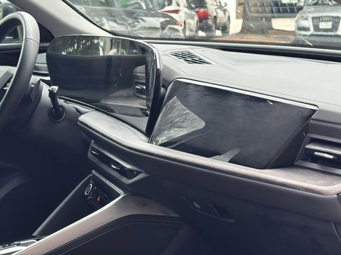 Certified 2025 Audi Q5 Premium Plus w/ Premium Plus image 26