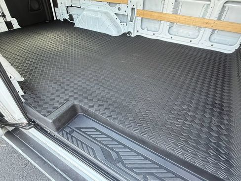 Used 2025 Ford Transit 250 Low Roof w/ Exterior Upgrade Package RWD image 19