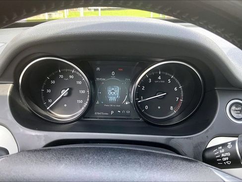 Used 2018 Land Rover Discovery Sport HSE AWD/4WD image 31