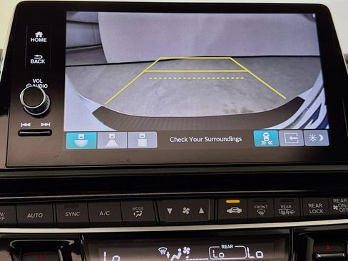 Used 2026 Honda Odyssey Touring image 19