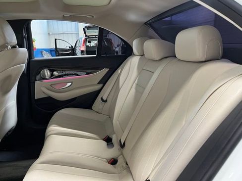 Used 2022 Mercedes-Benz E 350 Sedan image 18