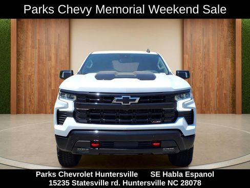 New 2026 Chevrolet Silverado 1500 LT Trail Boss w/ LT Trail Boss Premium Package AWD/4WD image 2