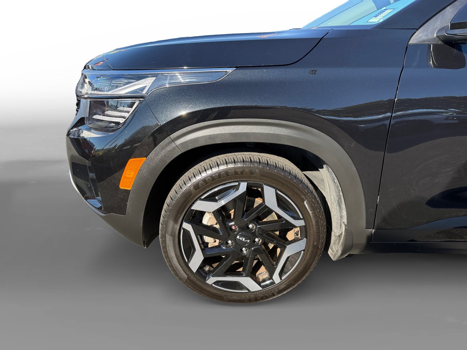 Used 2024 Kia Seltos SX AWD/4WD image 9