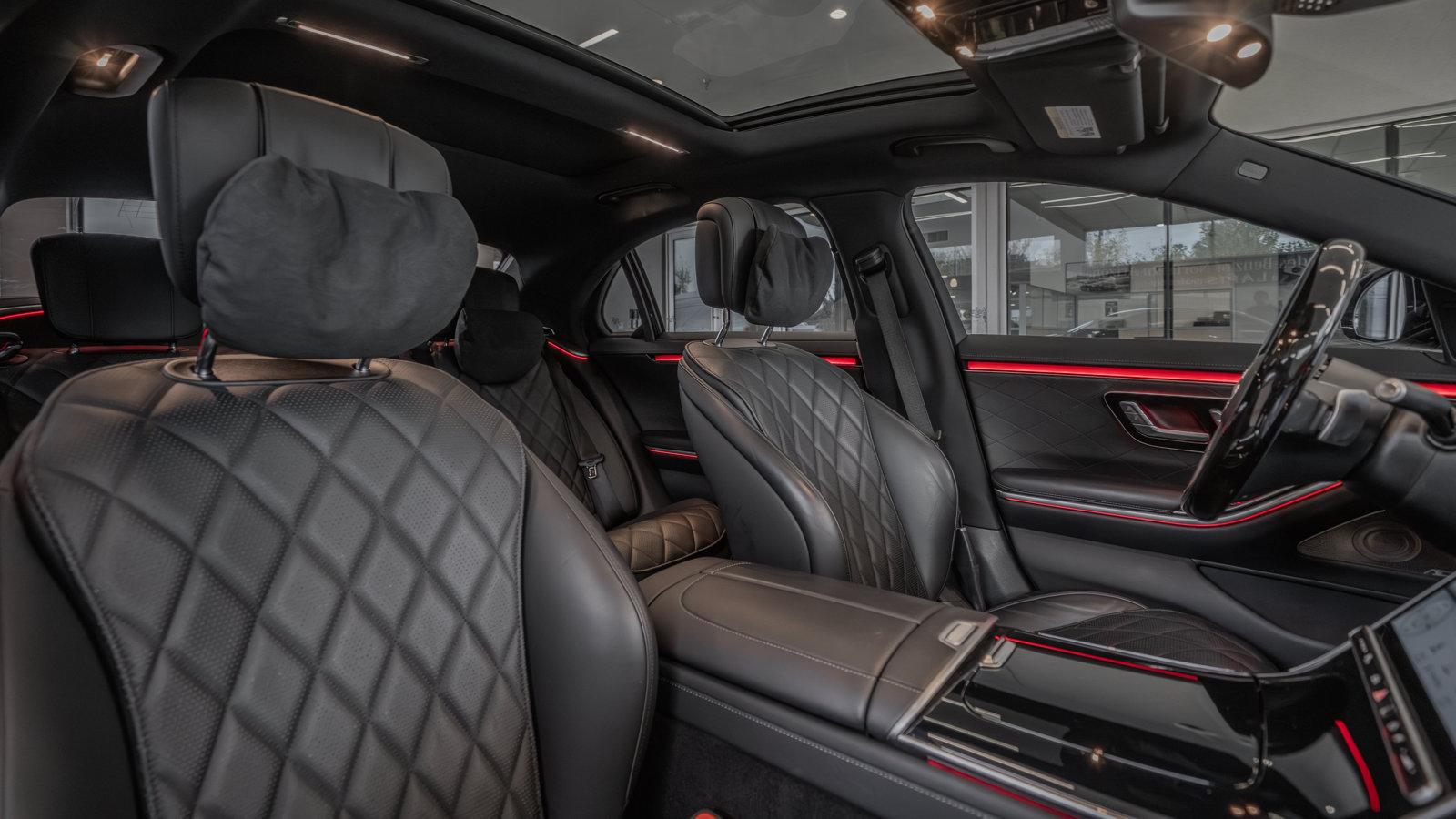 Used 2024 Mercedes-Benz S 580 4MATIC Sedan image 33
