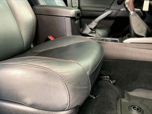 Used 2021 Toyota Tacoma TRD Pro AWD/4WD image 25