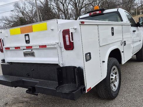 Used 2018 Chevrolet Silverado 3500 W/T image 4