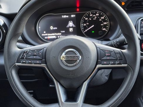 Used 2020 Nissan Kicks SV w/ Exterior Package image 27