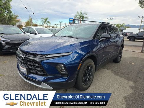 Used 2023 Chevrolet Blazer LT w/ Midnight/Sport Edition FWD image 1
