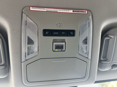 Used 2024 Toyota RAV4 XLE image 28