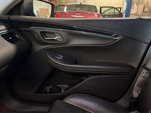 Used 2017 Chevrolet Impala Premier FWD image 19