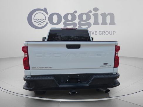 Certified 2025 Chevrolet Silverado 2500 Custom w/ Custom Value Package AWD/4WD image 4