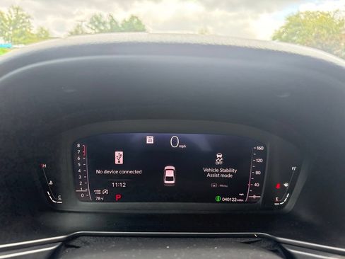 Used 2023 Honda Accord EX image 9