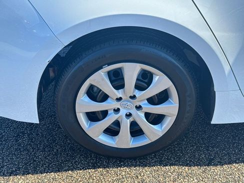 Used 2024 Toyota Corolla LE image 41