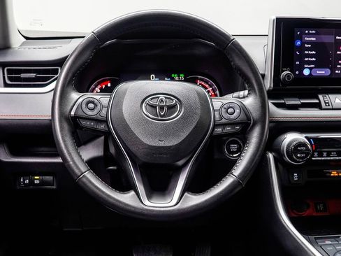 Used 2024 Toyota RAV4 Adventure image 15